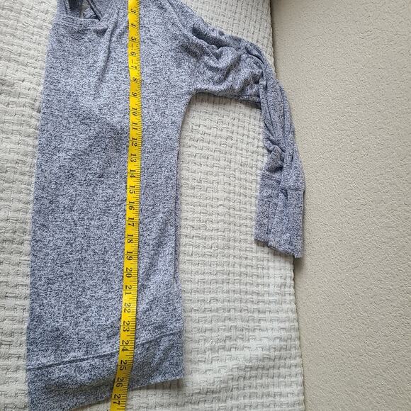 Athleta Gray Long Sleeve Top - Picture 5 of 7